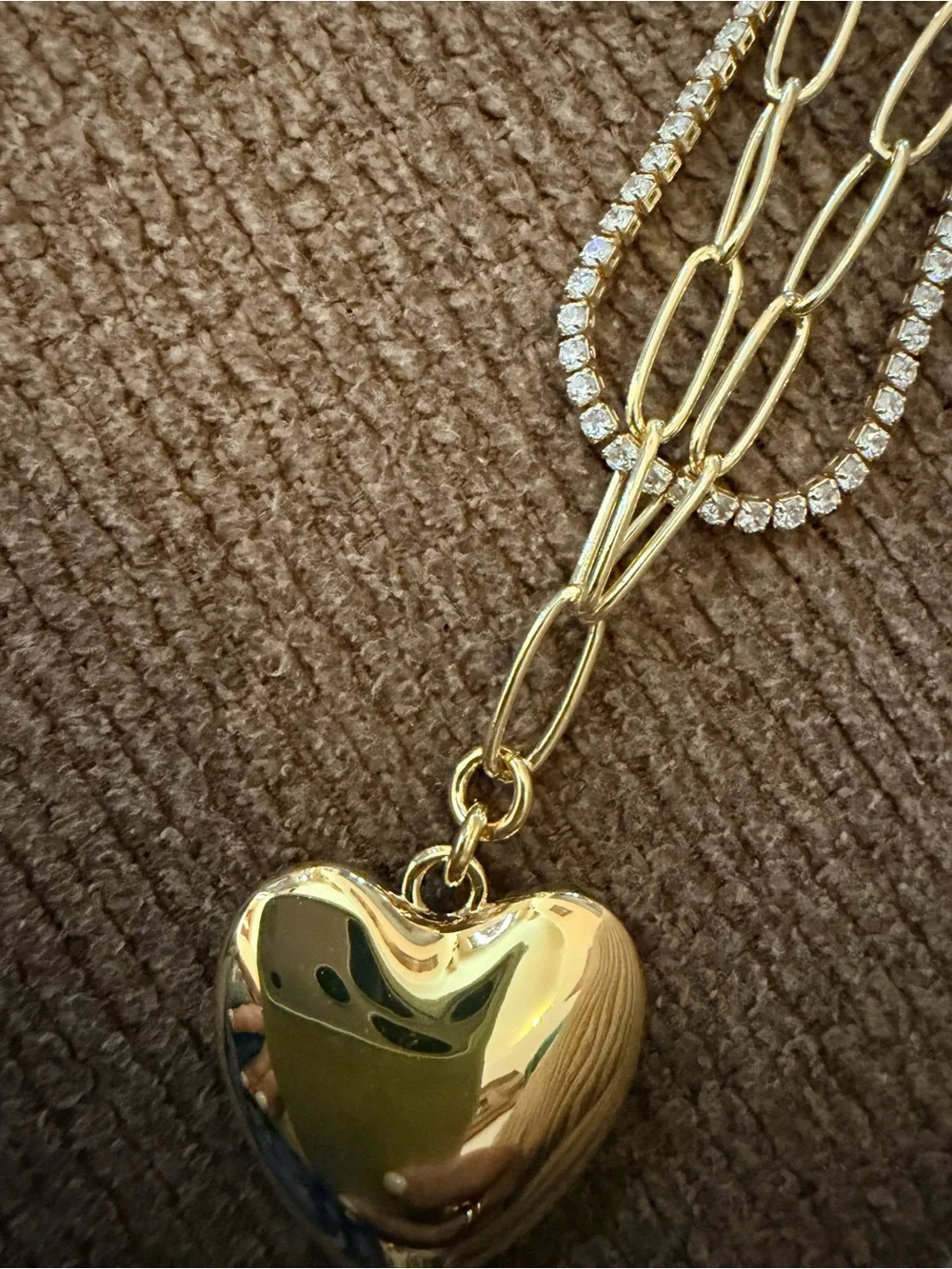 Uncommon James Gold Heart Pendant Layered Necklace with Beige Pouch